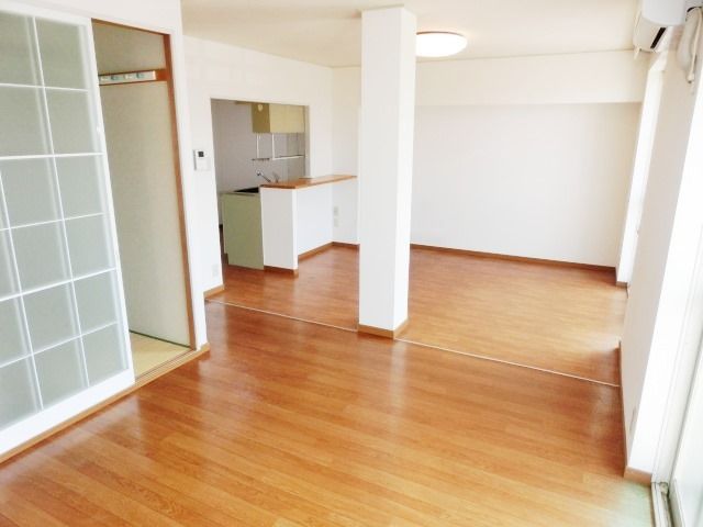 その他部屋・スペース　リビング広々です