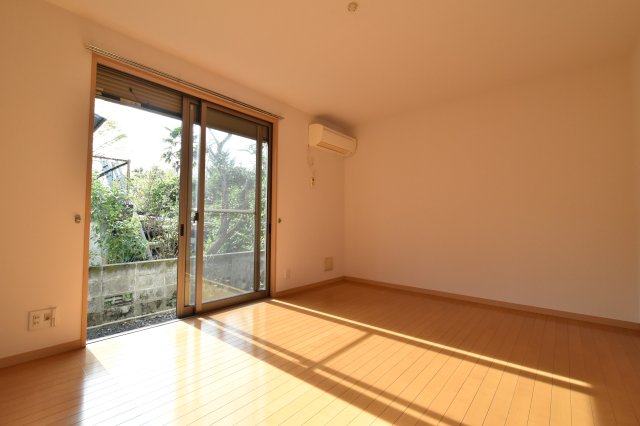 居室・リビング　※参考写真