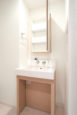 洗面設備　※参考写真