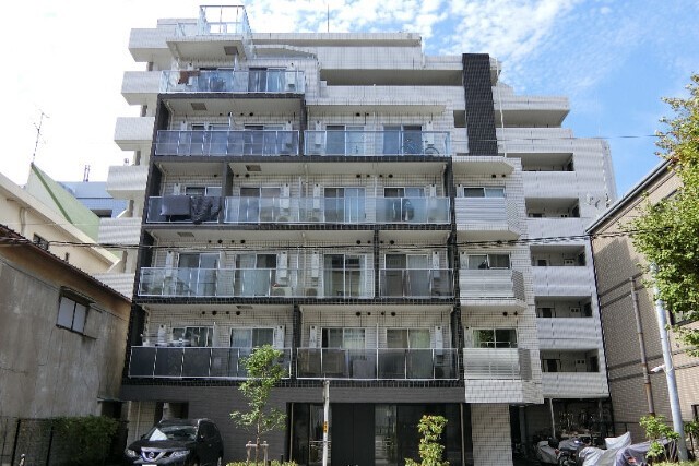 建物外観　人気の分譲賃貸マンション