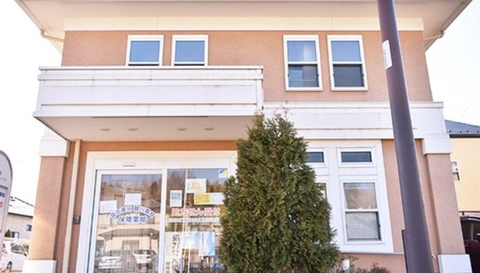 ドラックストア　富士薬品鶴川薬局（ドラッグストア）まで516m