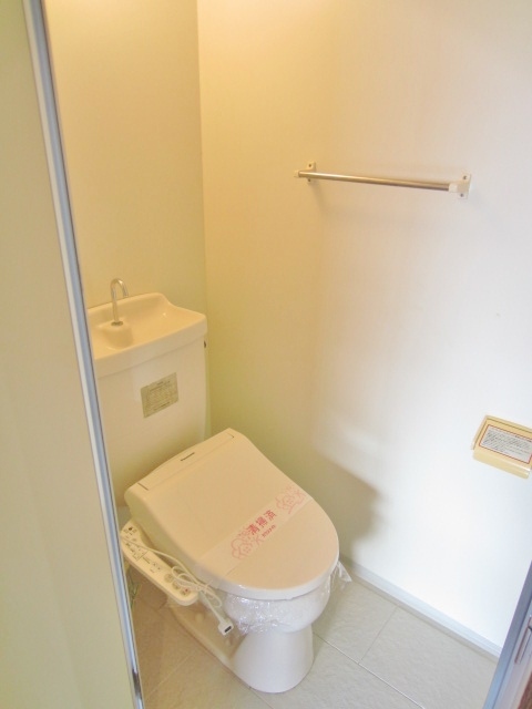 トイレ　洗浄便座