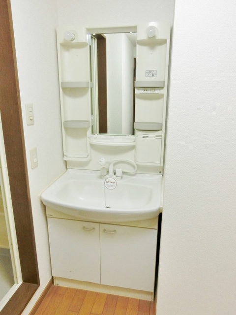 洗面設備　洗髪洗面化粧台