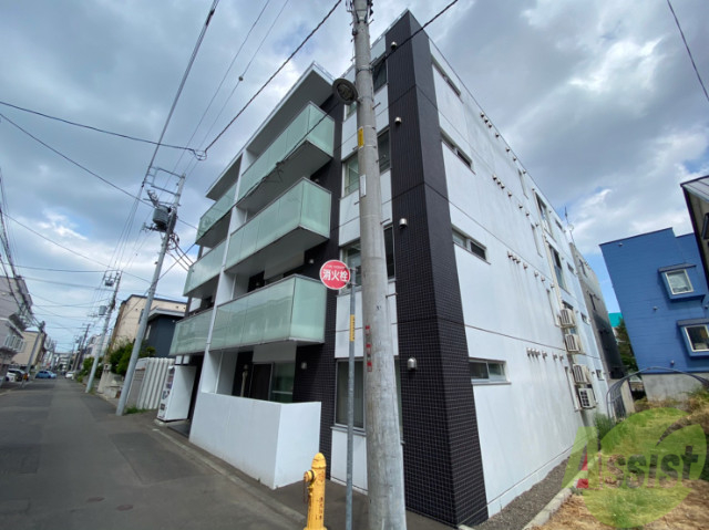 建物外観　札幌市北区麻生町「モルティーニ麻生」