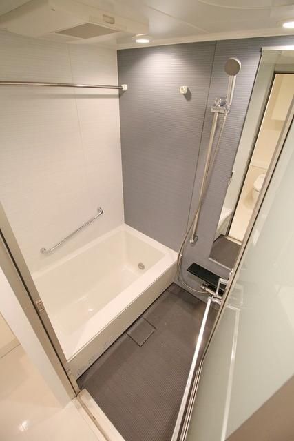 バス・シャワールーム　☆バス☆