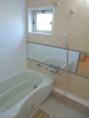 バス・シャワールーム　バス・トイレ別