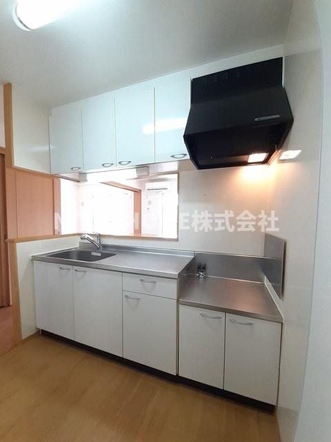 キッチン　リビングを見渡せるカウンターキッチン(*^▽^*)