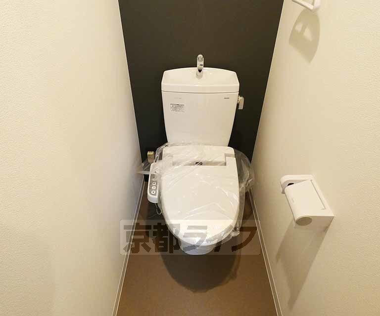 トイレ　ウォシュレット付いてます