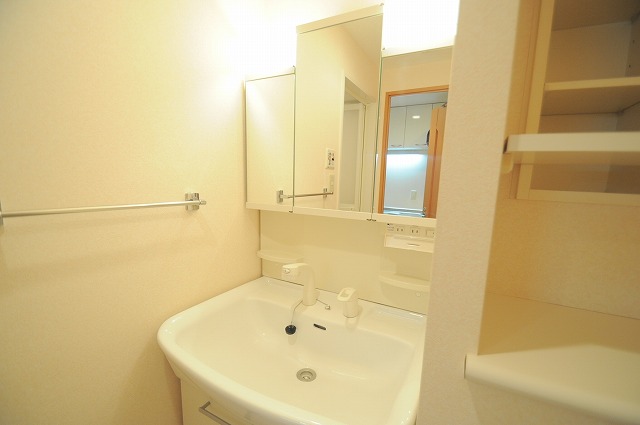 洗面設備　※別部屋参考