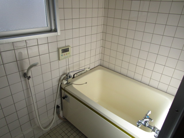 バス・シャワールーム　日々の疲れを癒すお風呂付です