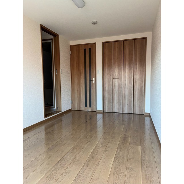 居室・リビング　別部屋のお写真です。