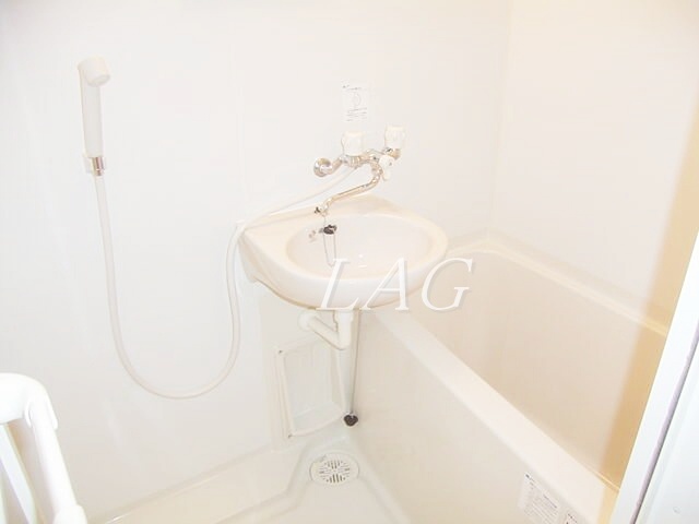 バス・シャワールーム　お風呂です。