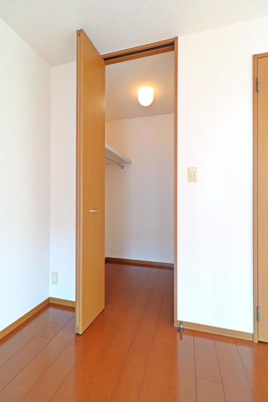 収納　図面と現状に相違がある場合には現状を優先