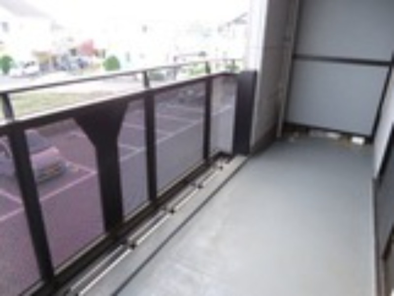 バルコニー　図面と現状に相違がある場合には現状を優先