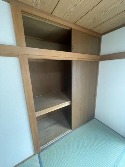 収納　和室押し入れ