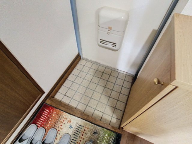 玄関　サンプル写真になります。