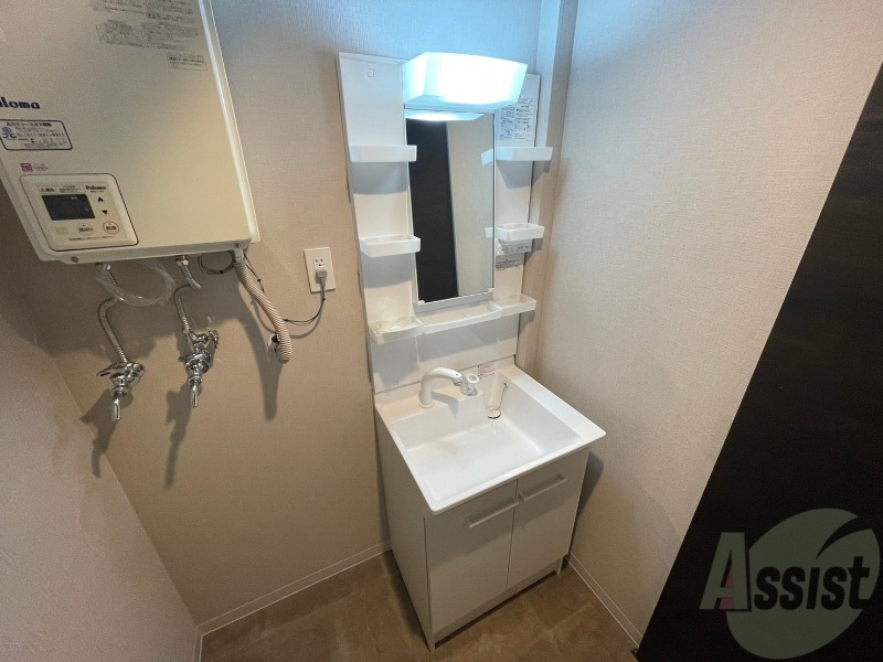 洗面設備　シャンプードレッサーで身支度もラクラクです！