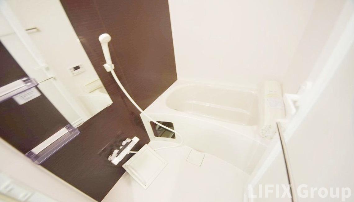 バス・シャワールーム　風呂