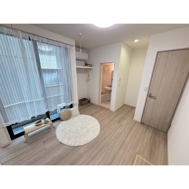 建物外観　洋室