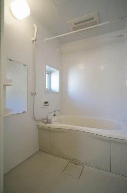 バス・シャワールーム　図面と現状に相違がある場合には現状を優先