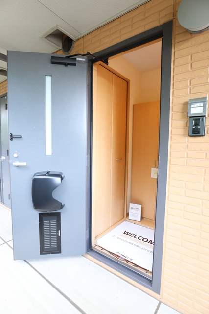 エントランス　玄関入り口になります