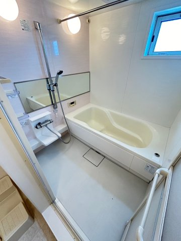 バス・シャワールーム　別号室の写真です。ご参考までに