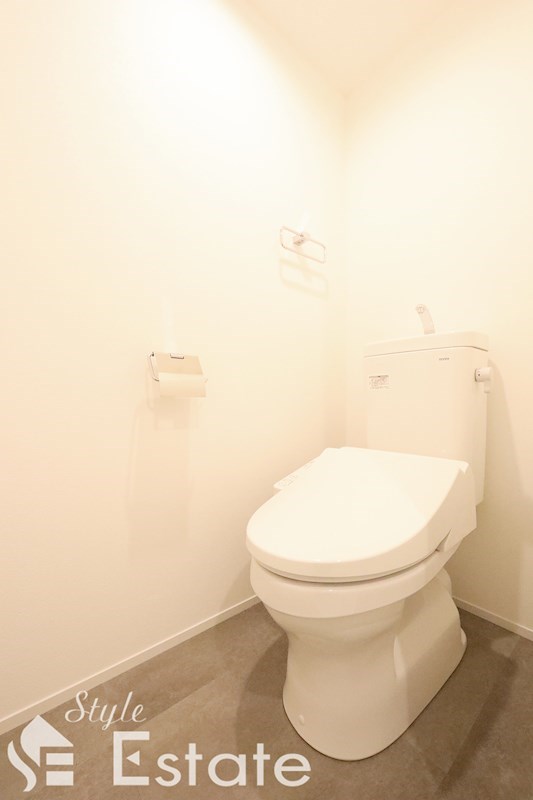 トイレ　シャワートイレ