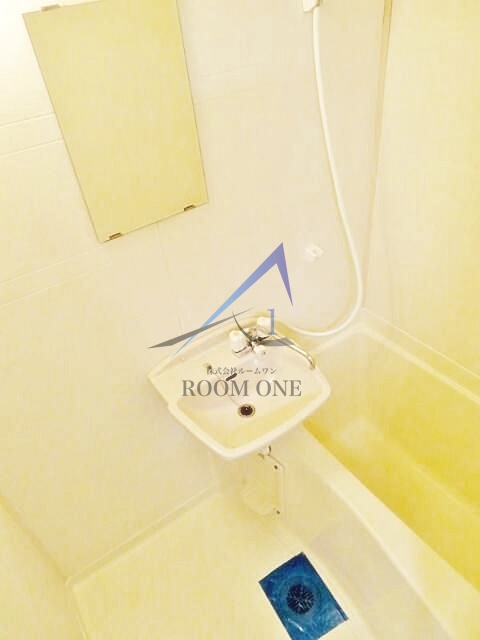 バス・シャワールーム　お風呂です。