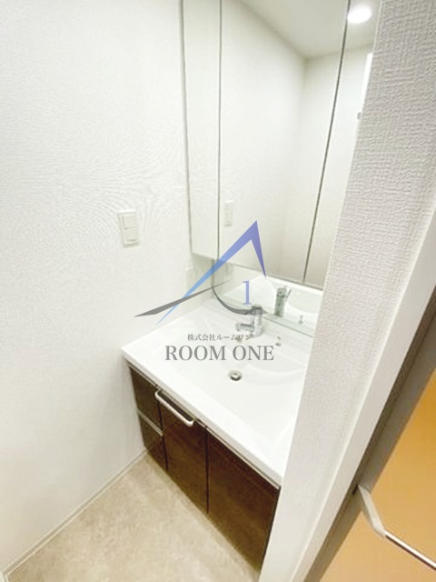 洗面設備　洗面台です。