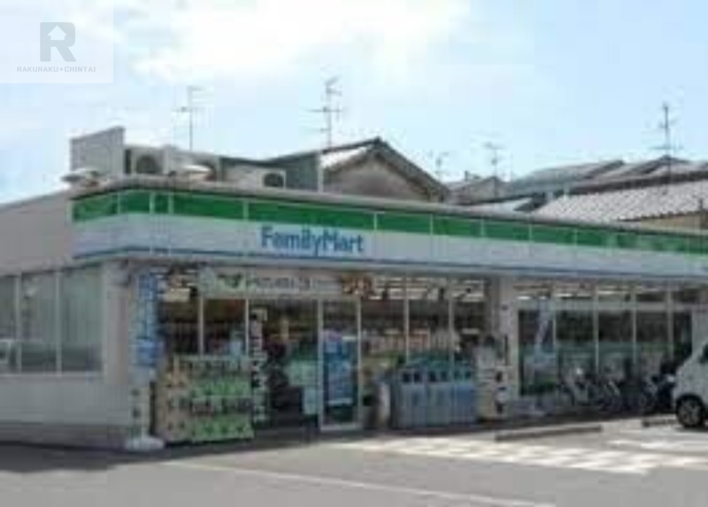 コンビニ　ファミリーマート大日東店（コンビニ）まで329m