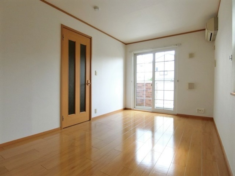 居室・リビング　図面と現状に相違がある場合には現状を優先