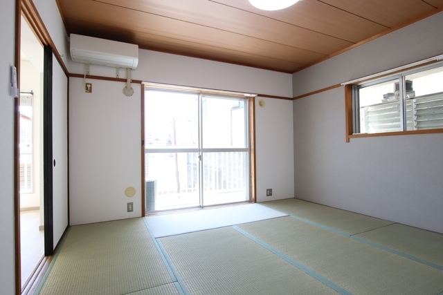 その他部屋・スペース　ダイニング横和室