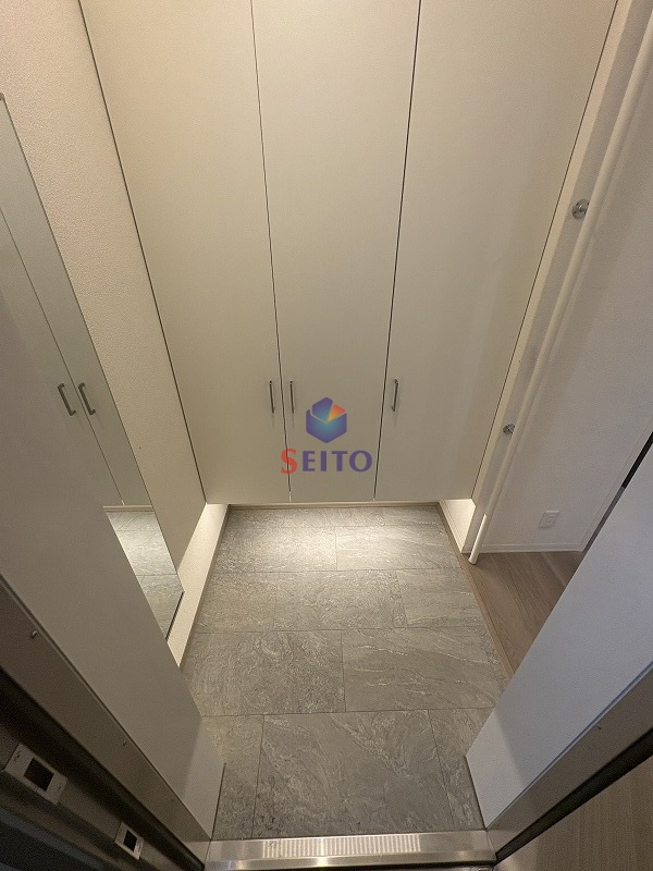 玄関　同施工会社のイメージです。