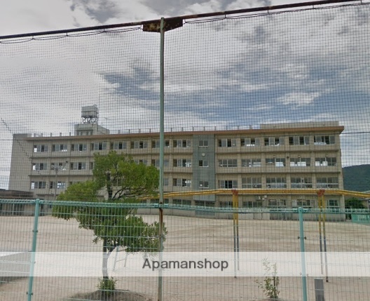 小学校　川口東小学校（小学校）まで573m