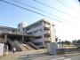 小学校　越谷市立大袋東小学校（小学校）まで371m
