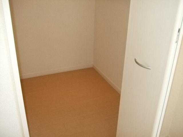 収納　ウォークインクローゼット