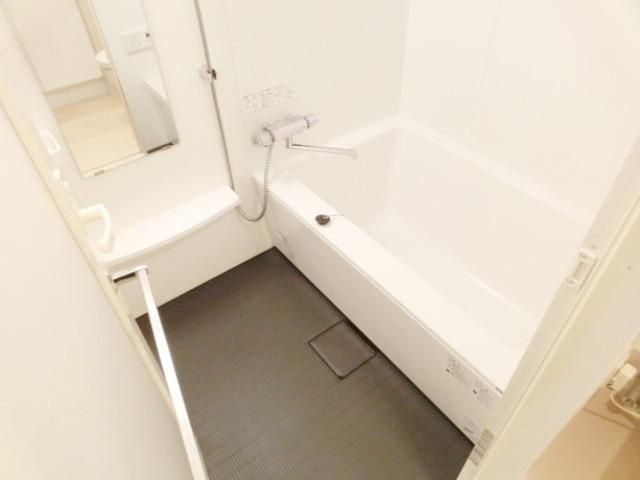 バス・シャワールーム　お風呂スペース
