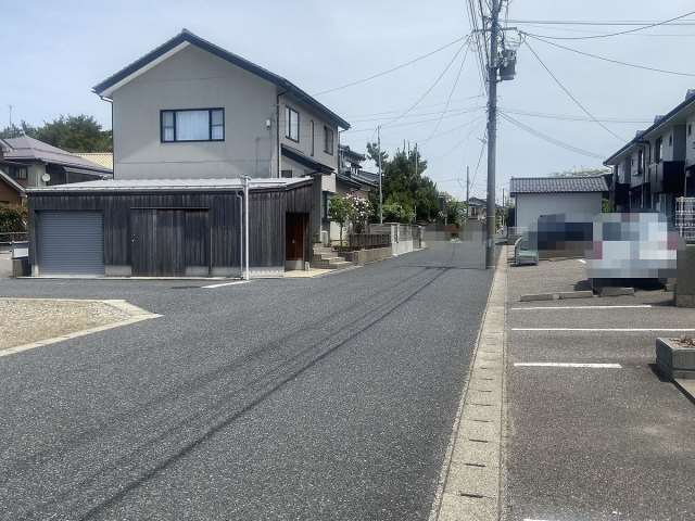 その他　前面道路（その他）まで0m