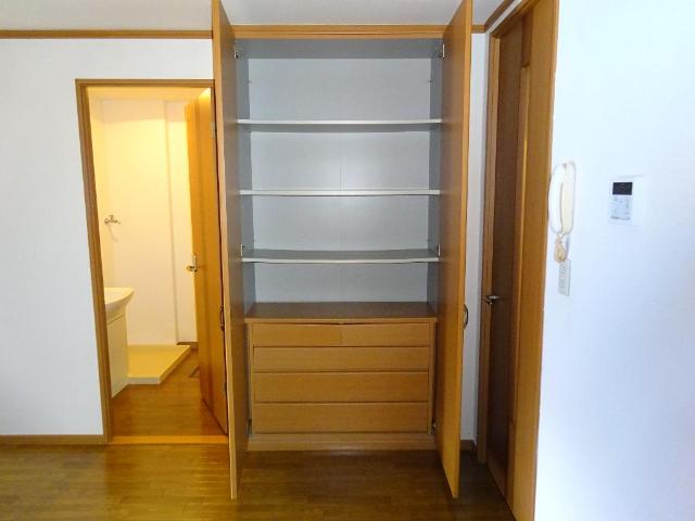 収納　クローゼット（イメージ）