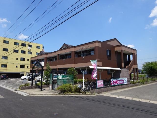 建物外観　外観写真（昼）