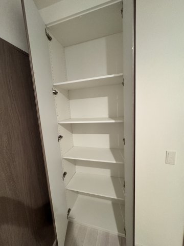 玄関　※別部屋のイメージ写真です。