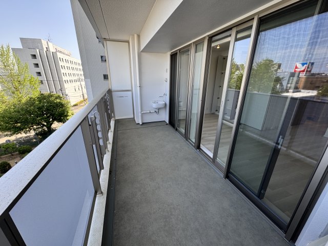 バルコニー　※別部屋のイメージ写真です。