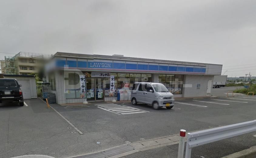 コンビニ　ローソン信篤小学校前店（コンビニ）まで112m