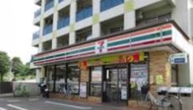 コンビニ　セブンイレブン川崎高津野川店（コンビニ）まで386m