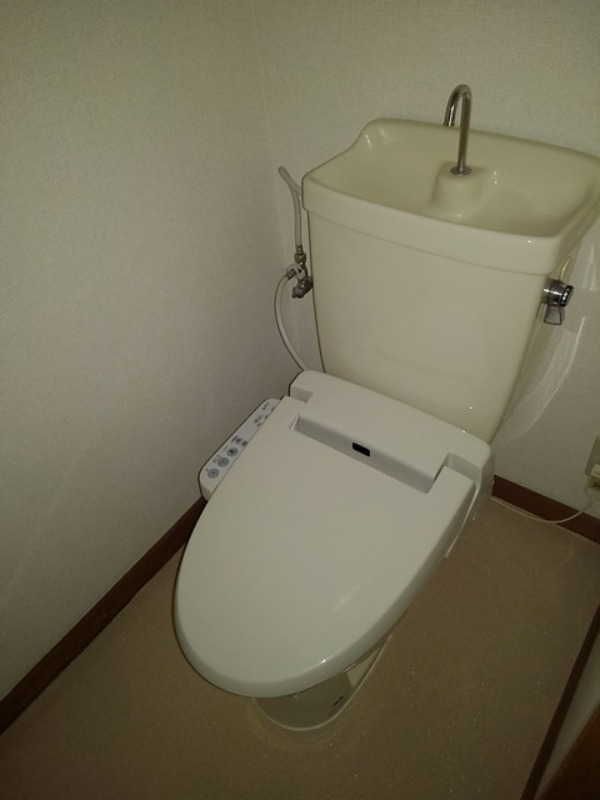 トイレ　図面と現状に相違がある場合には現状を優先