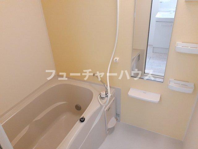 バス・シャワールーム　日々の疲れを癒すお風呂付です