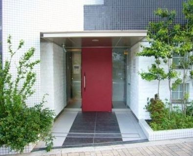 エントランス　共用部分も大変綺麗★