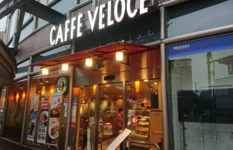 飲食店　カフェ・ベローチェ 練馬春日町駅前店（飲食店）まで395m