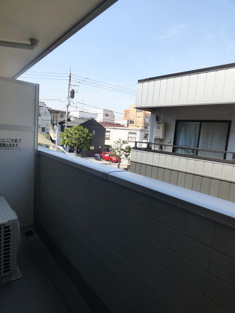 バルコニー