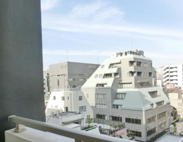 バルコニー　ルクレ東上野レジデンス